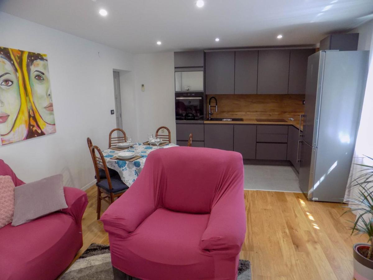 Oriella Apartmans And Room Novigrad Istria 외부 사진